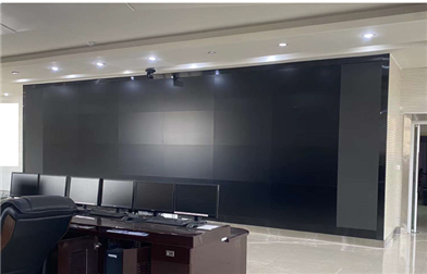 Another set of 55 inch 0.88mm splicing LCD screen delivered for use